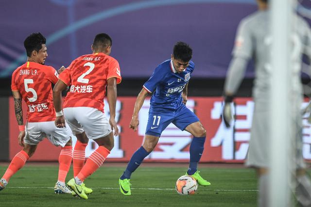 塔图姆33+13米切尔33分 凯尔特人力克骑士2-1